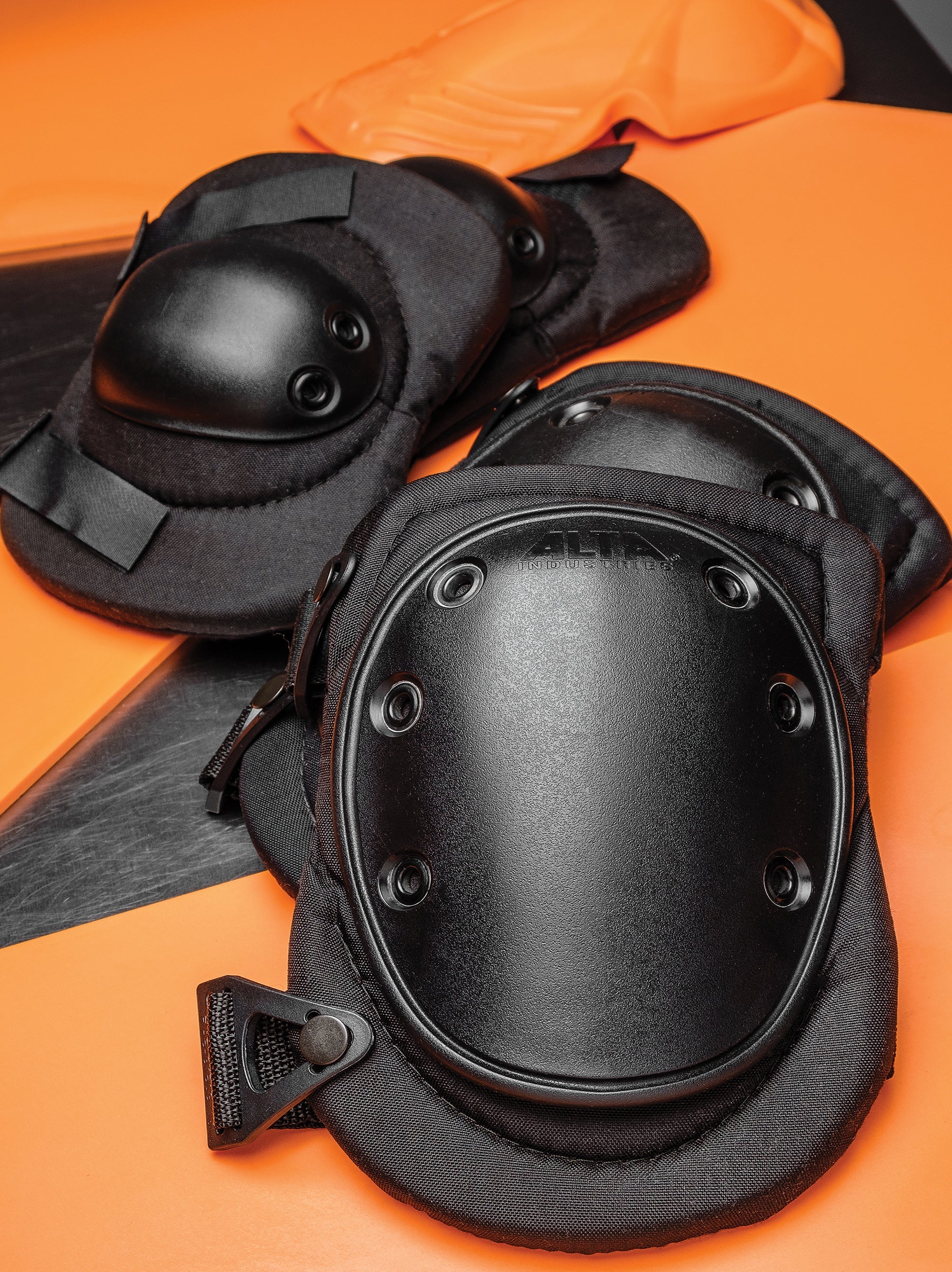 AltaFLEX ShockGUARD Knee Pads - Image 4